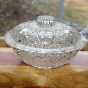 Vintage Clear Heart & Fleur De Lis Candy Dish With Lid KIG Malasia